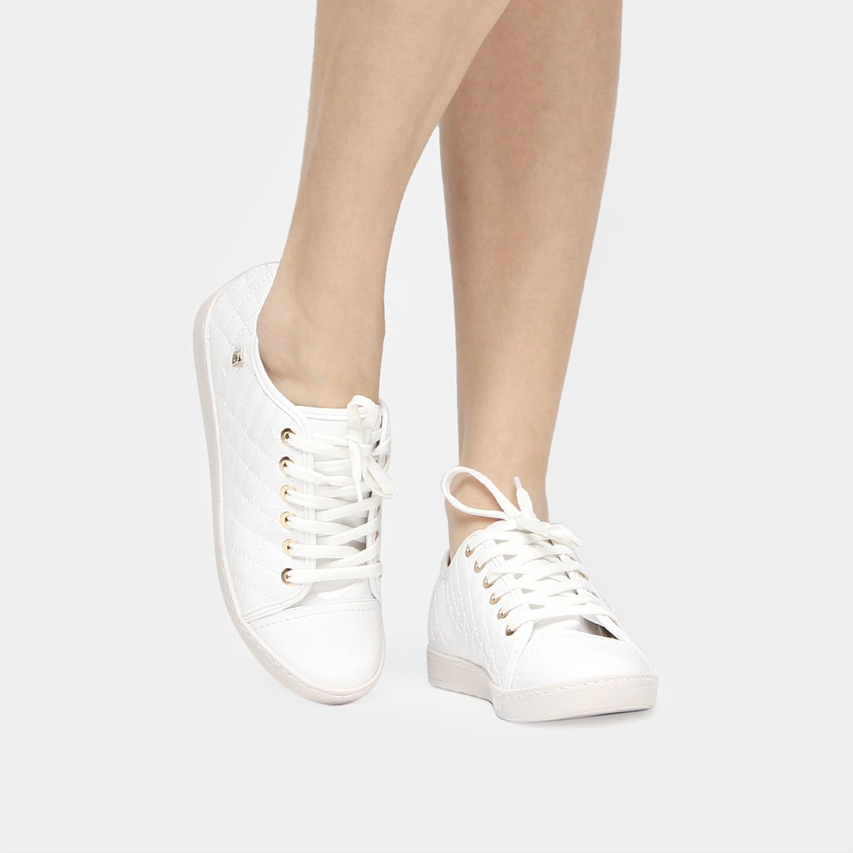 tenis loucos e santos branco